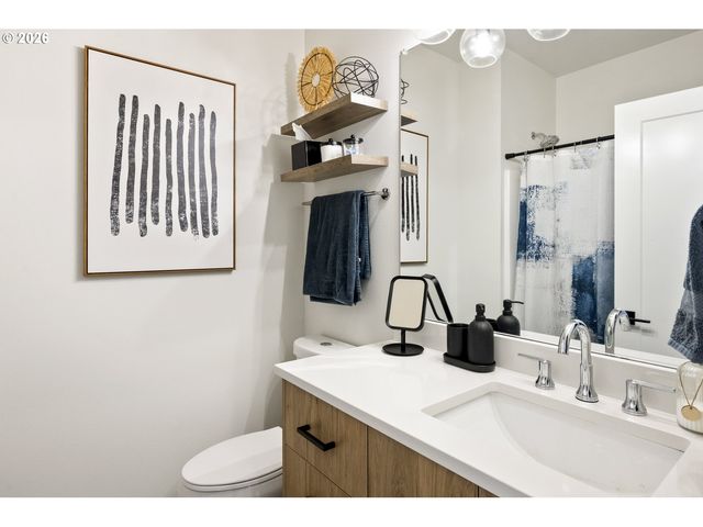 6185 N CAMPBELL Ave, Portland, OR 97217