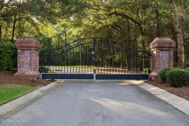 3604 Natchez Street SW, Supply, NC 28462