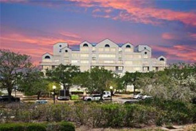 2333 FEATHER SOUND DRIVE B304, Clearwater, FL 33762