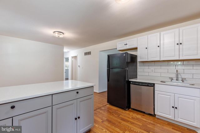 20 WASHINGTON DR, Annapolis, MD 21401