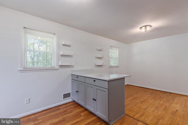 20 WASHINGTON DR, Annapolis, MD 21401