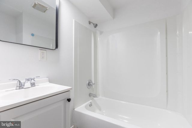 20 WASHINGTON DR, Annapolis, MD 21401