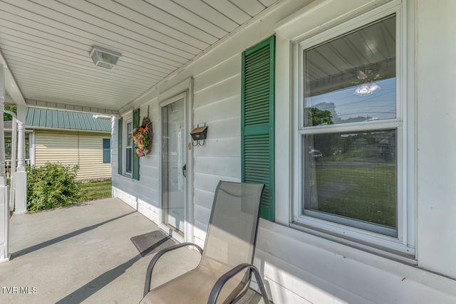 945 North Elm Avenue, Erwin, TN 37650