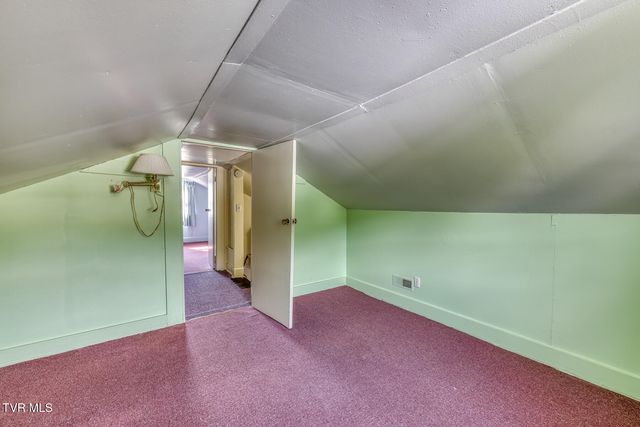 945 North Elm Avenue, Erwin, TN 37650