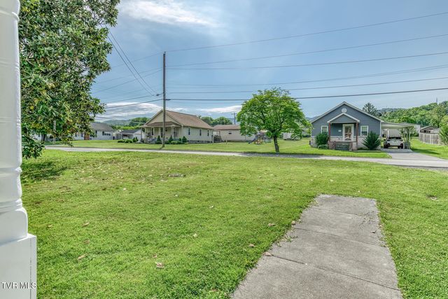 945 North Elm Avenue, Erwin, TN 37650