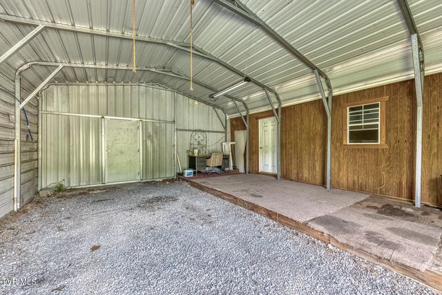 945 North Elm Avenue, Erwin, TN 37650