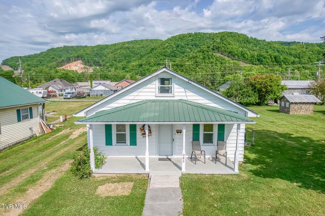 945 North Elm Avenue, Erwin, TN 37650