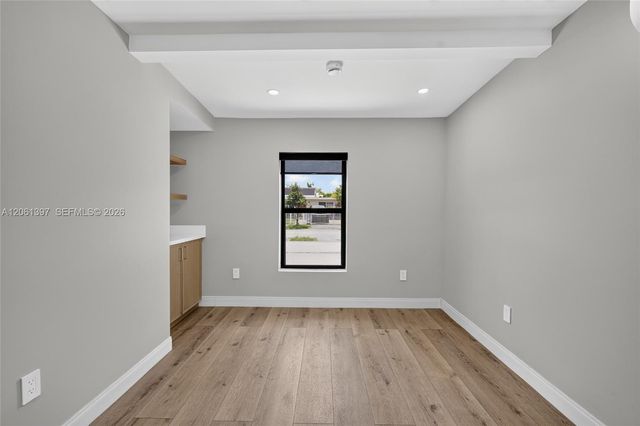 1011 NW 30th Ct 1, Miami, FL 33125