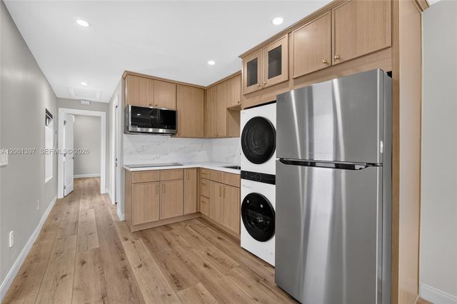 1011 NW 30th Ct 1, Miami, FL 33125