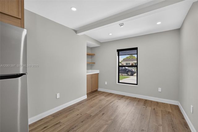1011 NW 30th Ct 1, Miami, FL 33125