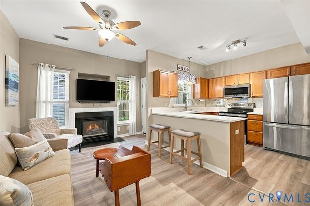 2908 Stone Meadow Ct, Henrico, VA 23228