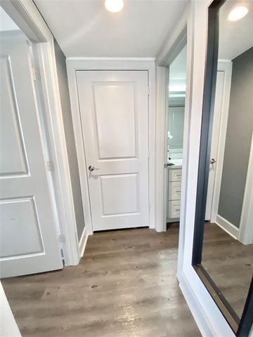 2016 Main Street 1702, Houston, TX 77002