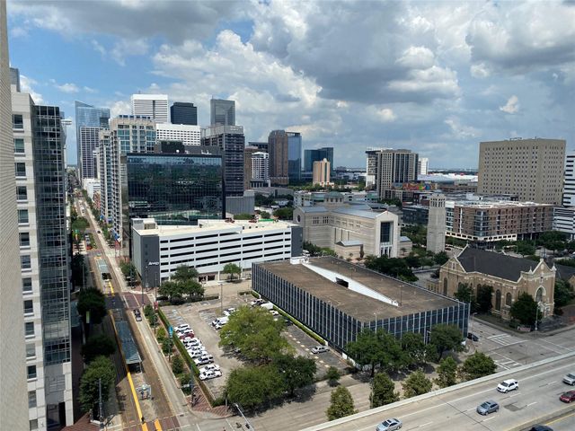 2016 Main Street 1702, Houston, TX 77002