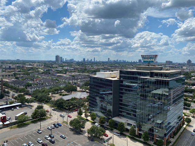 2016 Main Street 1702, Houston, TX 77002