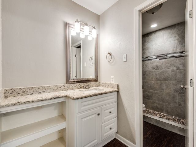 2025 Cedar Valley Lane, Dallas, TX 75232