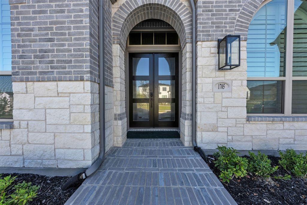 1705 Tolleson Drive, Fort Worth, TX 76008 — photo 2
