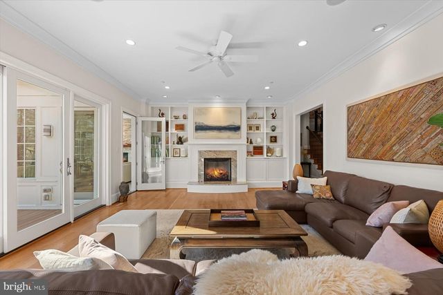 7318 BURDETTE CT, Bethesda, MD 20817