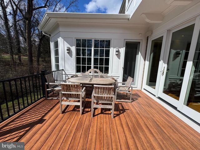 7318 BURDETTE CT, Bethesda, MD 20817