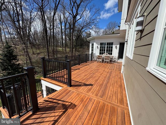 7318 BURDETTE CT, Bethesda, MD 20817