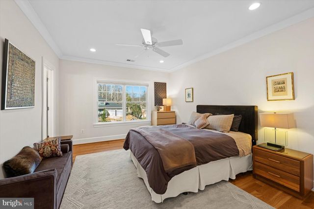 7318 BURDETTE CT, Bethesda, MD 20817