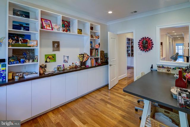 7318 BURDETTE CT, Bethesda, MD 20817