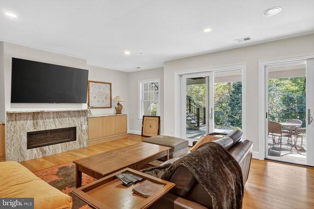 7318 BURDETTE CT, Bethesda, MD 20817