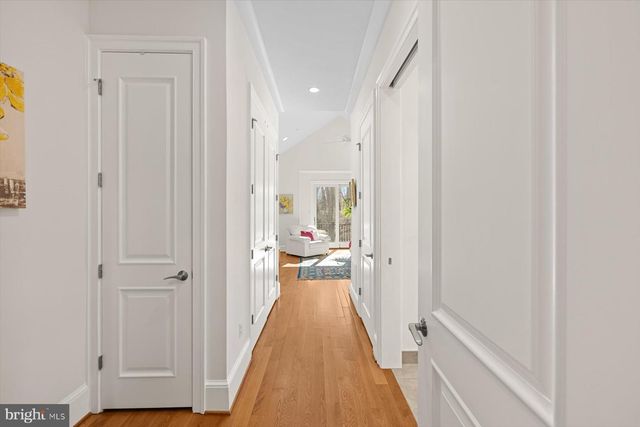 7318 BURDETTE CT, Bethesda, MD 20817