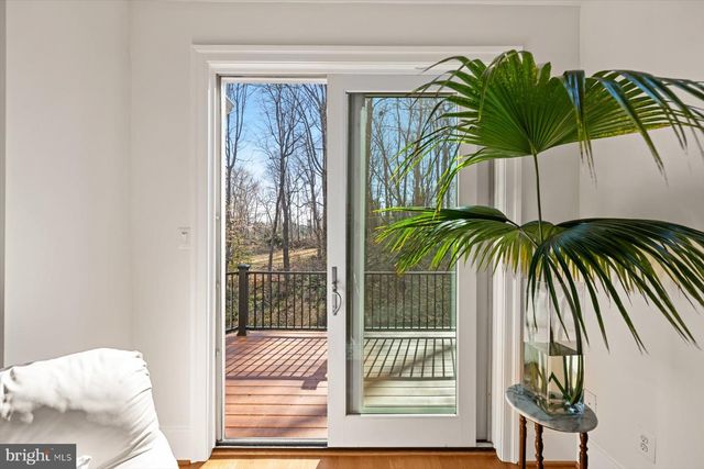 7318 BURDETTE CT, Bethesda, MD 20817