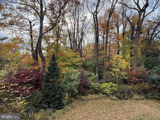 7318 BURDETTE CT, Bethesda, MD 20817