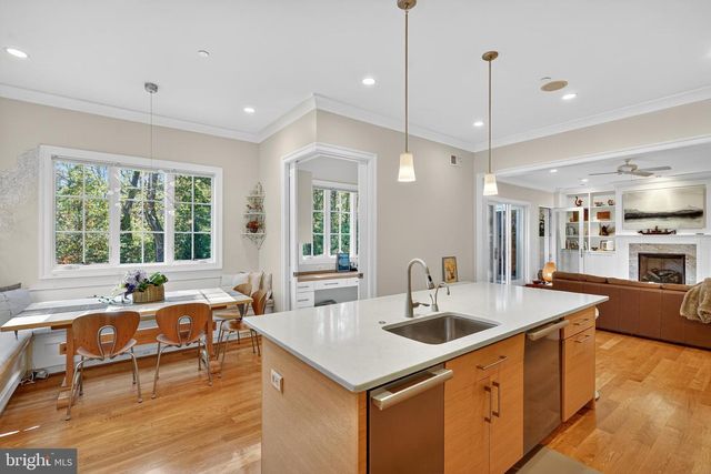 7318 BURDETTE CT, Bethesda, MD 20817