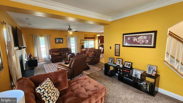 1726 2ND, West Deptford, NJ 08086