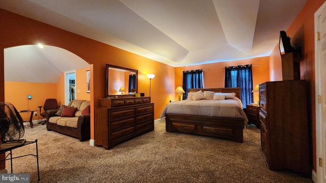 1726 2ND, West Deptford, NJ 08086