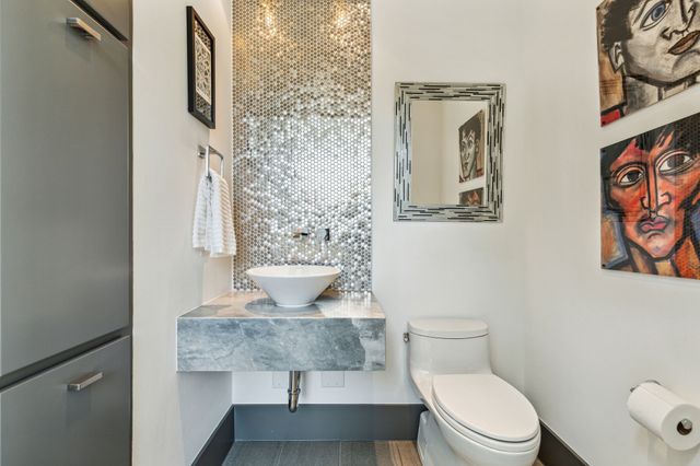 6411 Azalea Lane, Dallas, TX 75230