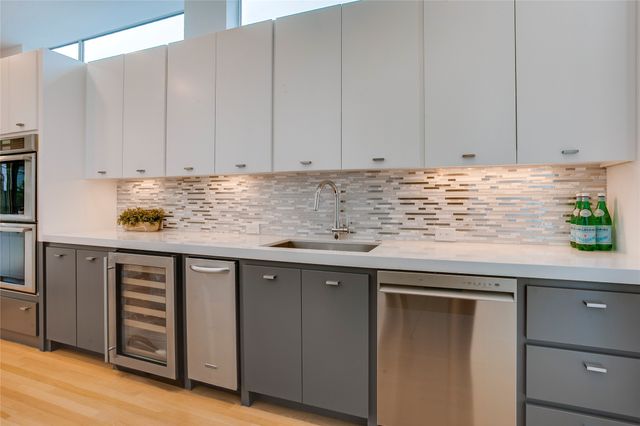6411 Azalea Lane, Dallas, TX 75230