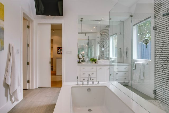 6411 Azalea Lane, Dallas, TX 75230