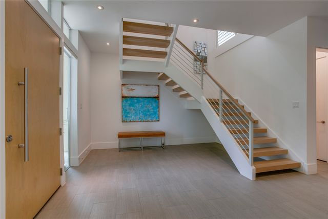 6411 Azalea Lane, Dallas, TX 75230