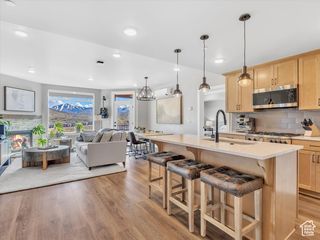 909 W PEACE TREE TRL #203, Kamas, UT 84036