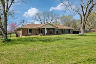 438 Nichols Cir, W, Gallatin, TN 37066