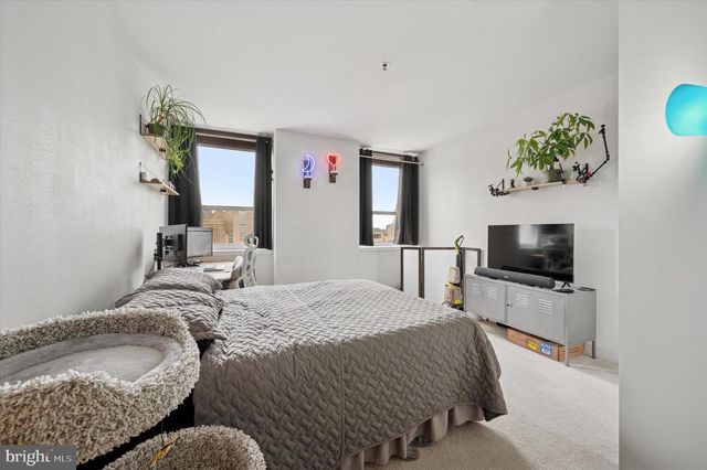 1100 VINE ST #1409, Philadelphia, PA 19107