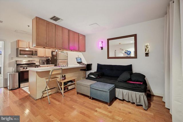 1100 VINE ST #1409, Philadelphia, PA 19107