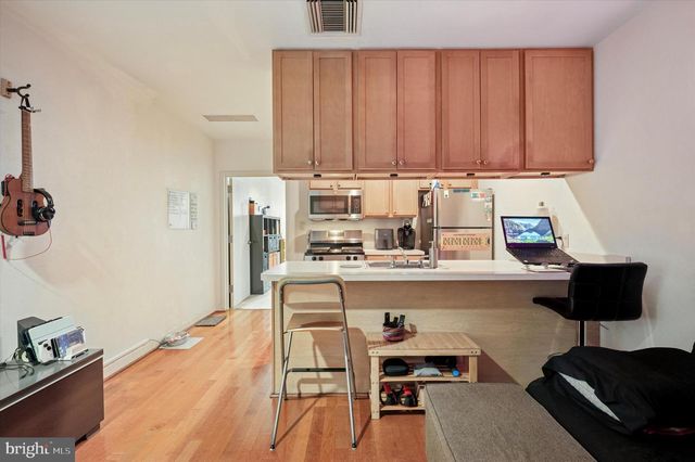 1100 VINE ST #1409, Philadelphia, PA 19107