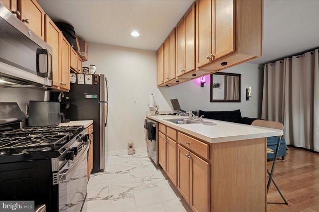 1100 VINE ST #1409, Philadelphia, PA 19107