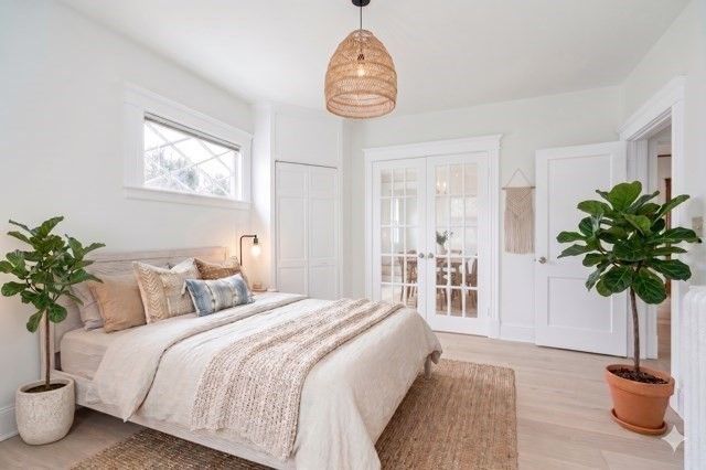481 Lagrange St, Boston, MA 02132