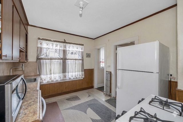 481 Lagrange St, Boston, MA 02132