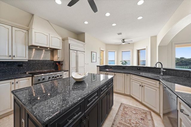 903 HARBOR DRIVE, Belleair Beach, FL 33786