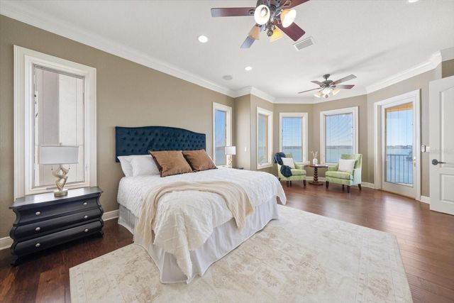 903 HARBOR DRIVE, Belleair Beach, FL 33786