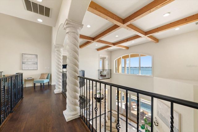 903 HARBOR DRIVE, Belleair Beach, FL 33786