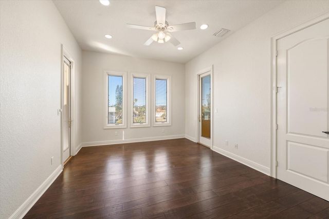 903 HARBOR DRIVE, Belleair Beach, FL 33786