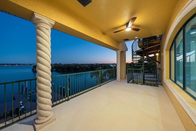 903 HARBOR DRIVE, Belleair Beach, FL 33786