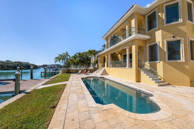 903 HARBOR DRIVE, Belleair Beach, FL 33786